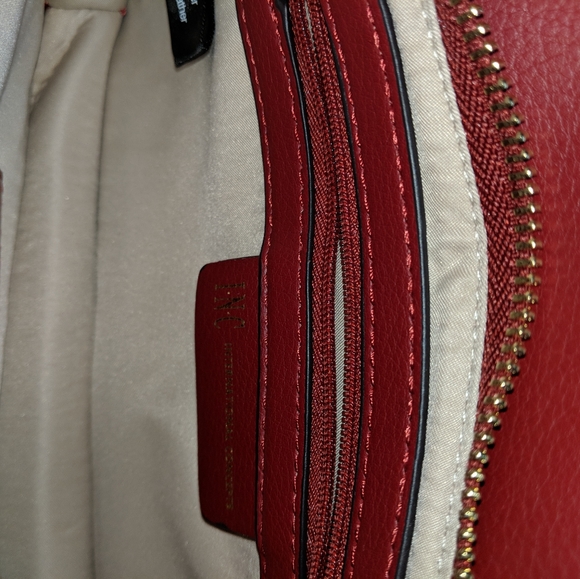 Purse - Picture 3 of 4